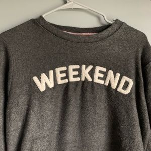 WEEKEND Sweater